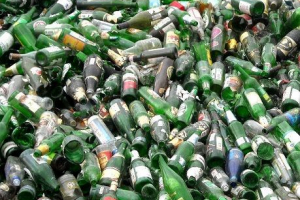 Az üveg feldolgozása és újrahasznosítása Az üveg feldolgozása és újrahasznosítása